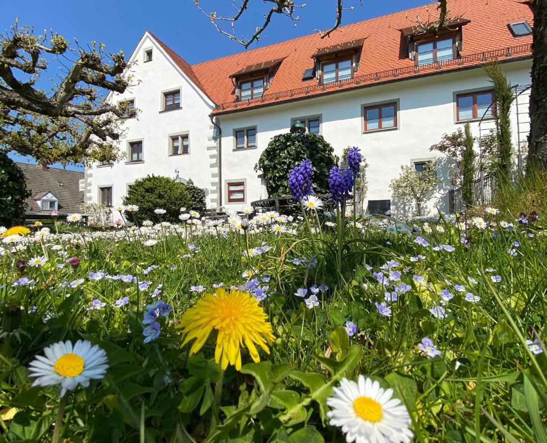 Hotel Montfort-Schlossle Линдау Экстерьер фото